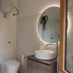 Domu Mena -