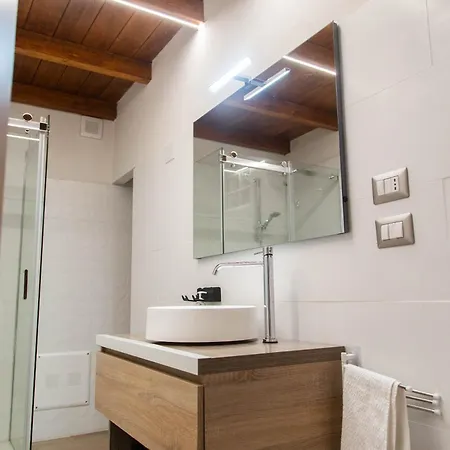 Appartamento Domu Mena - *